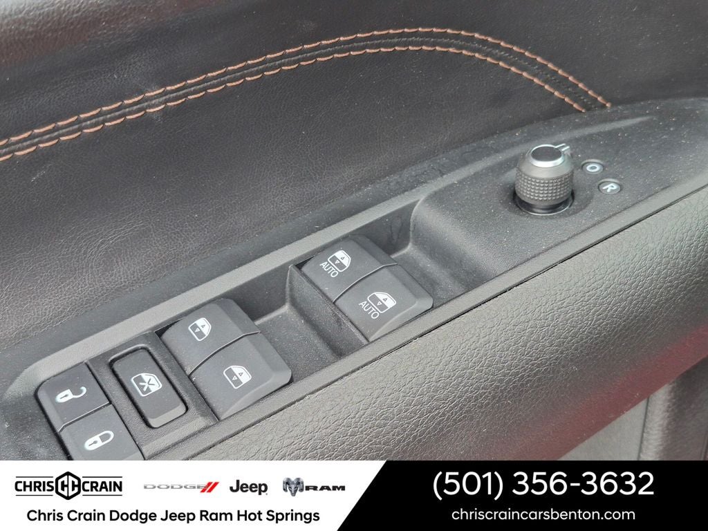 2023 GMC Sierra 1500 4WD Crew Cab Short Box SLT