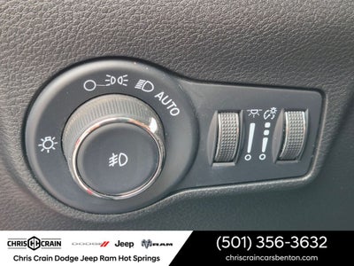 2023 GMC Sierra 1500 4WD Crew Cab Short Box SLT