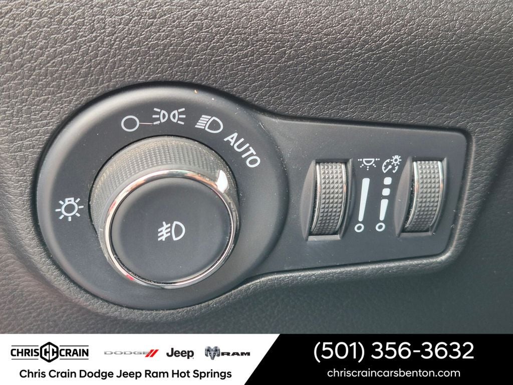 2023 GMC Sierra 1500 4WD Crew Cab Short Box SLT