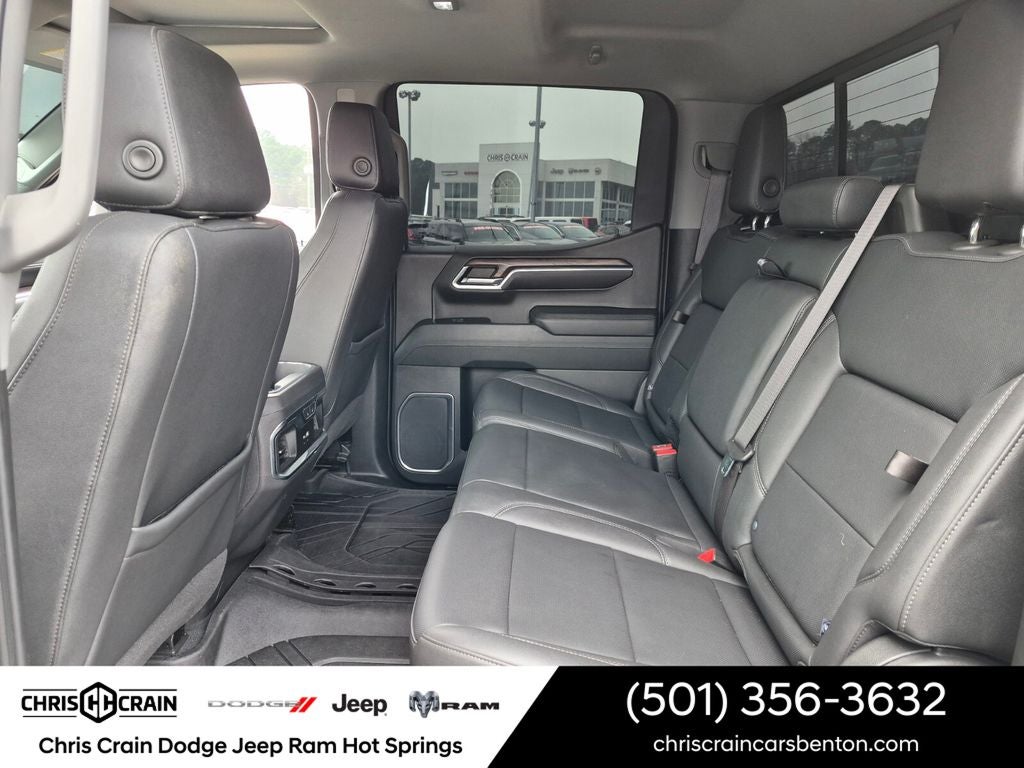2023 GMC Sierra 1500 4WD Crew Cab Short Box SLT