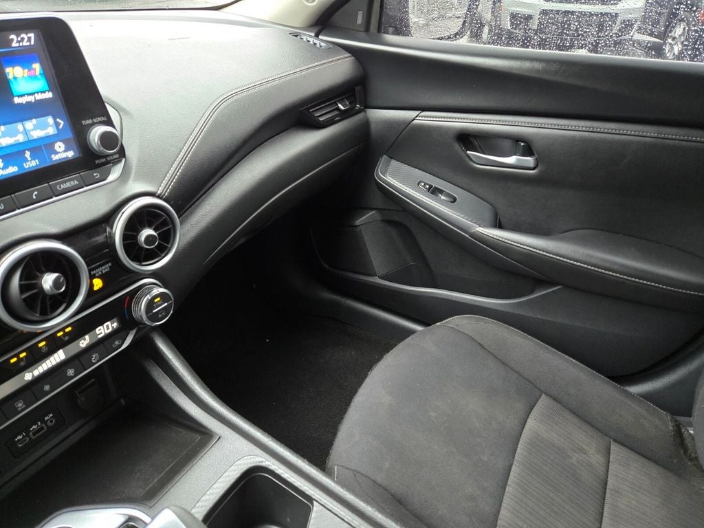 2024 Nissan Sentra SV Xtronic CVT