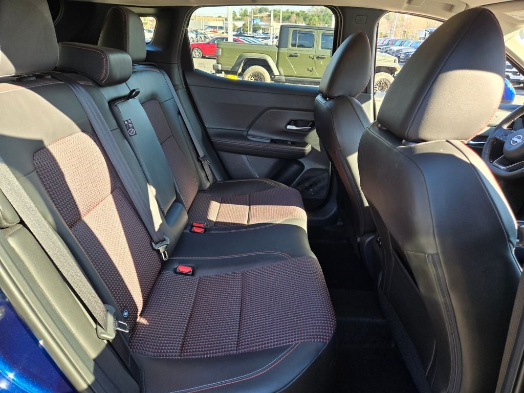 2025 Nissan Kicks SR FWD