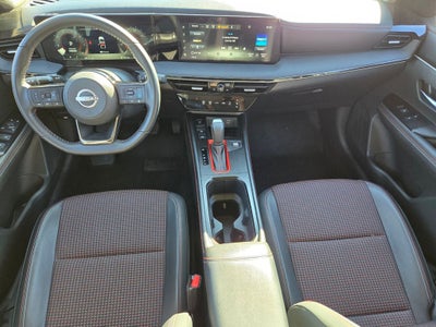 2025 Nissan Kicks SR FWD