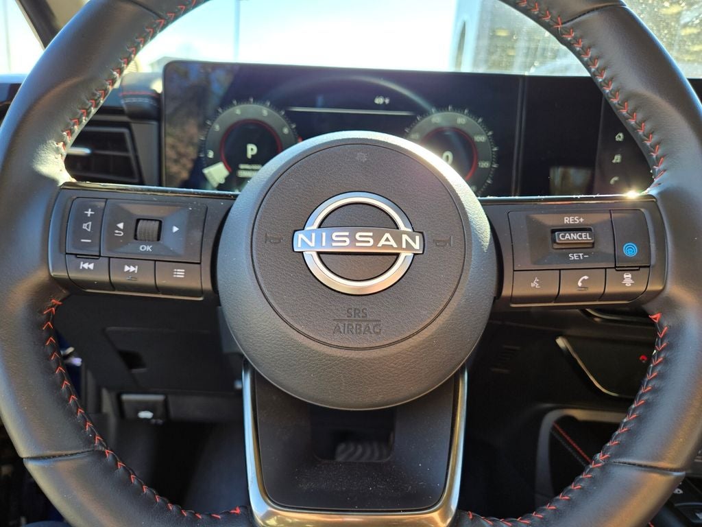 2025 Nissan Kicks SR FWD