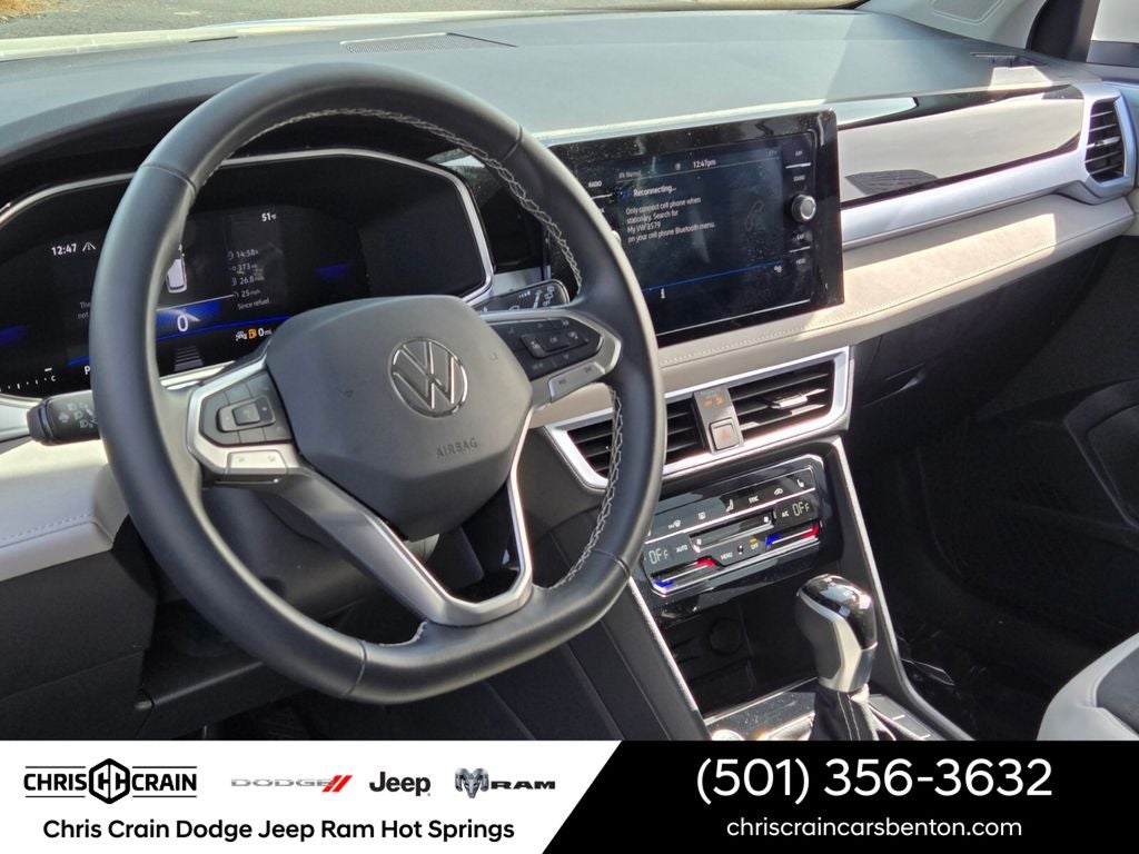 2025 Volkswagen Taos 1.5T SE