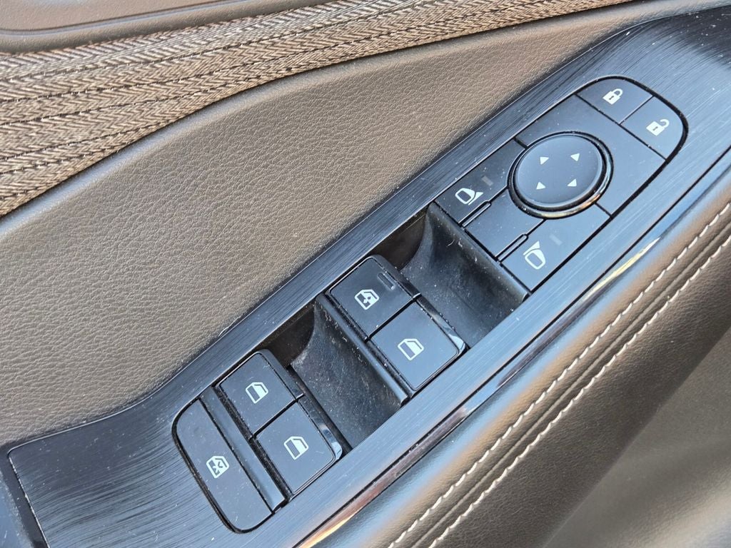 2022 Nissan Rogue SV FWD