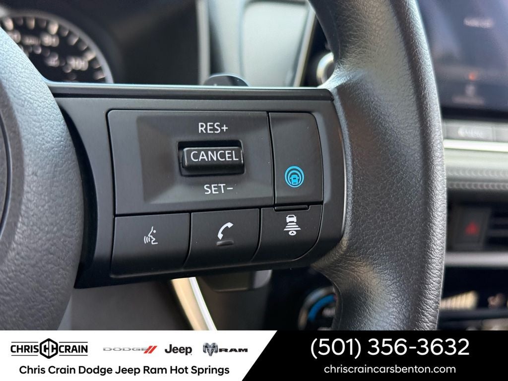 2024 Nissan Rogue SV FWD