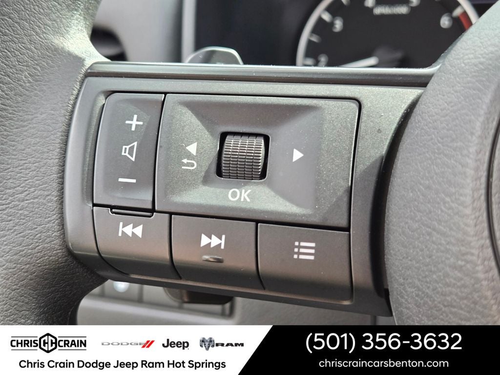 2024 Nissan Rogue SV FWD