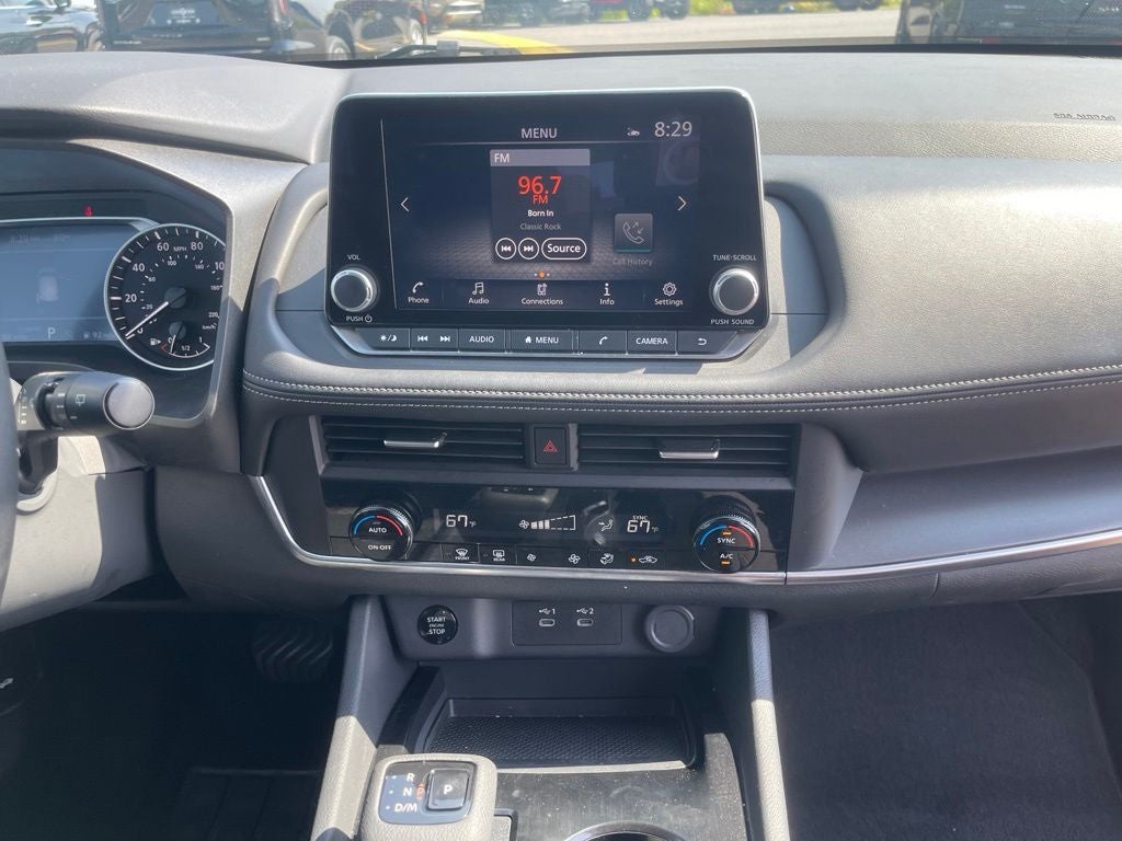 2025 Nissan Rogue SV FWD