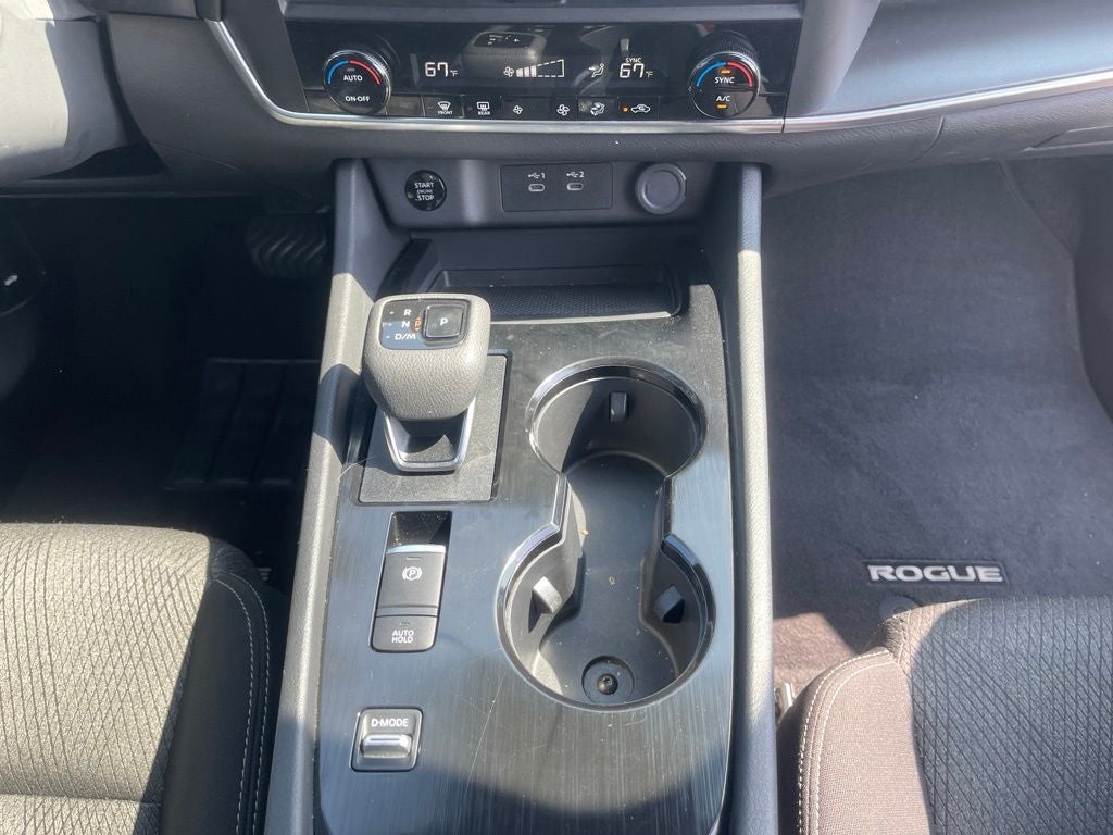 2025 Nissan Rogue SV FWD