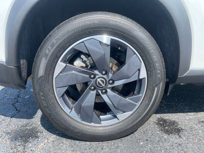 2025 Nissan Rogue SV FWD