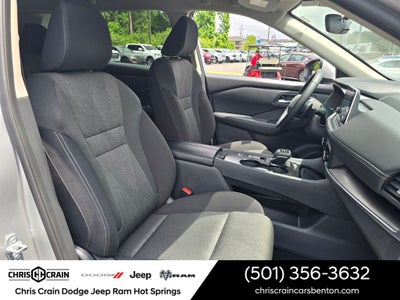 2025 Nissan Rogue SV FWD