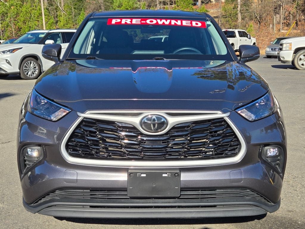 2024 Toyota Highlander LE