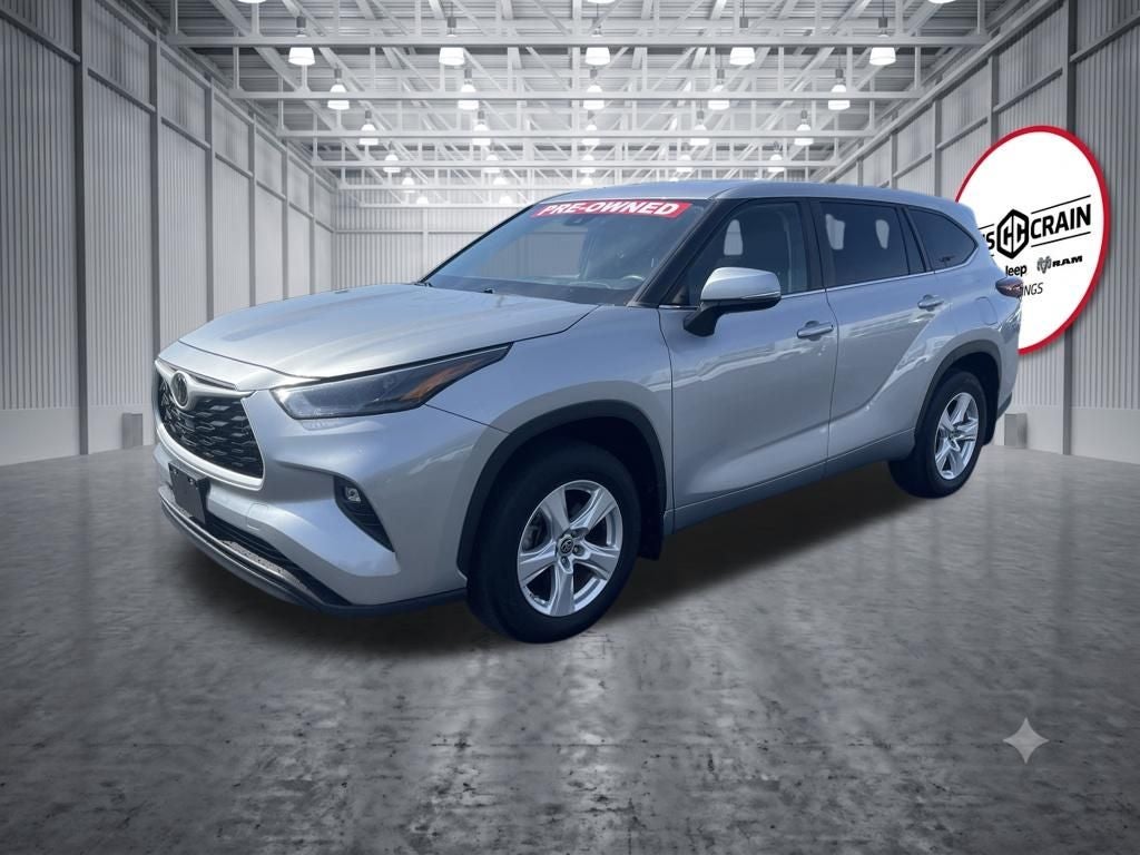 2024 Toyota Highlander LE