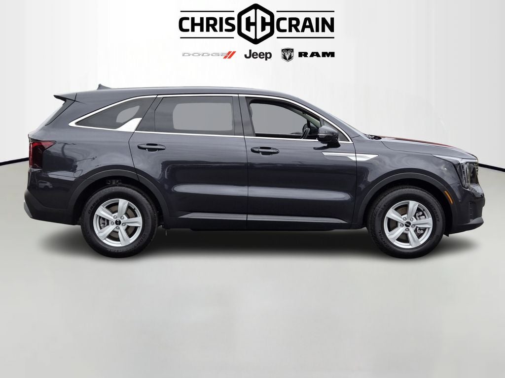 2025 Kia Sorento LX
