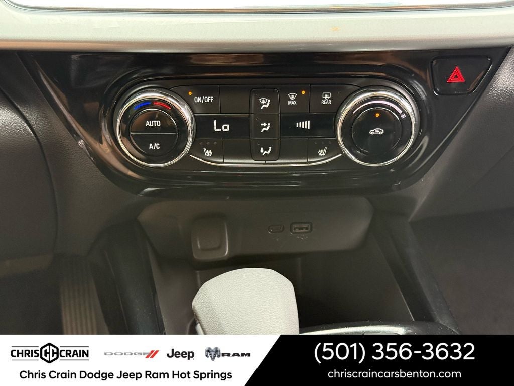 2025 Chevrolet Trax FWD LT