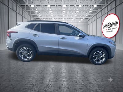 2025 Chevrolet Trax FWD LT