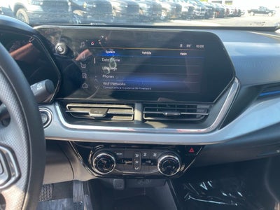 2025 Chevrolet Trax FWD LT