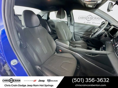 2025 Hyundai Elantra SEL Sport