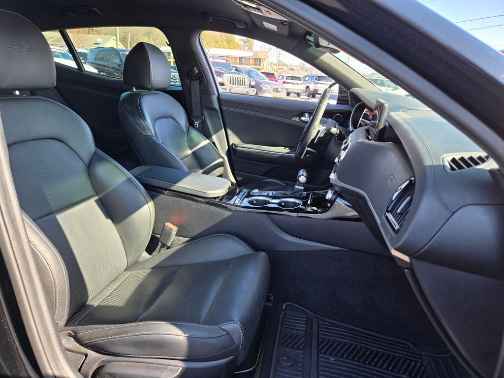 2022 Kia Stinger GT-Line