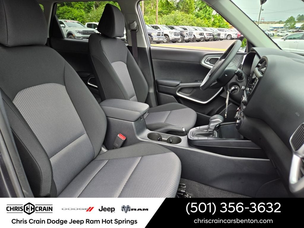 2025 Kia Soul LX