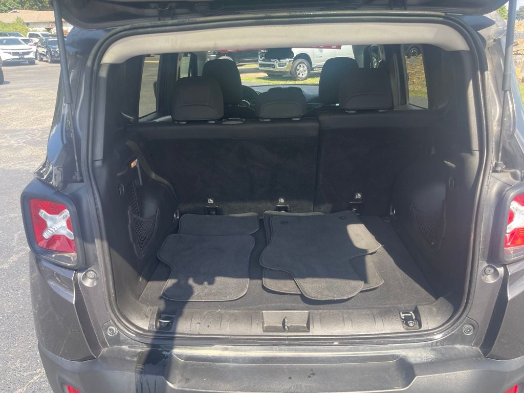 2019 Jeep Renegade Latitude FWD