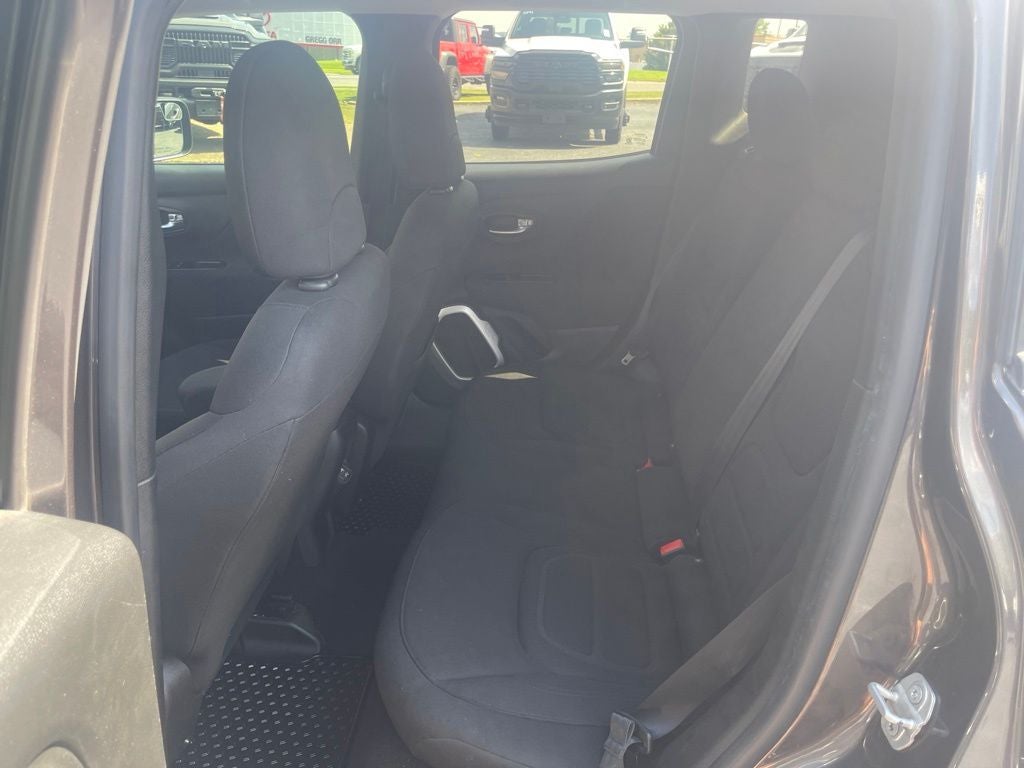 2019 Jeep Renegade Latitude FWD