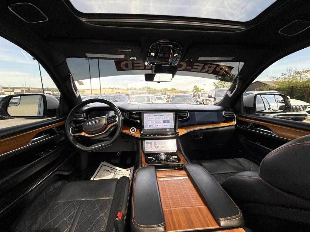 2022 Jeep Grand Wagoneer Series III