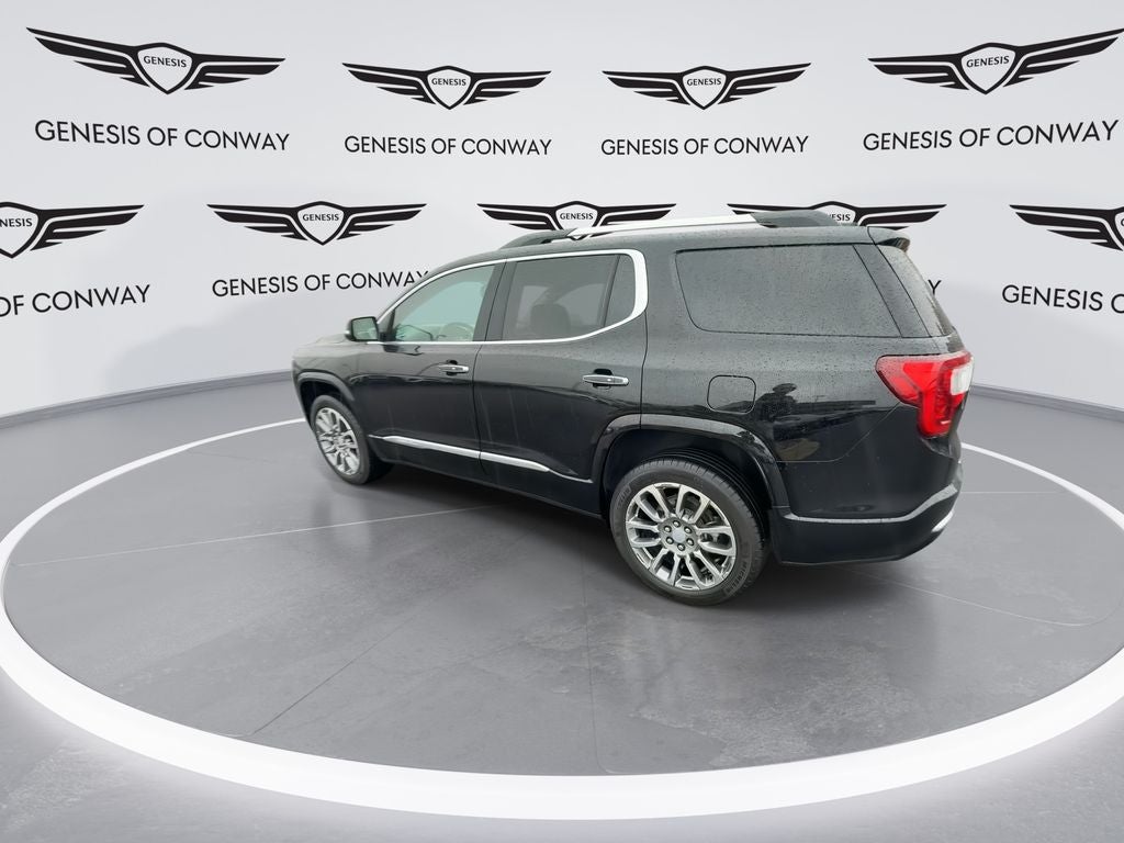2023 GMC Acadia Denali