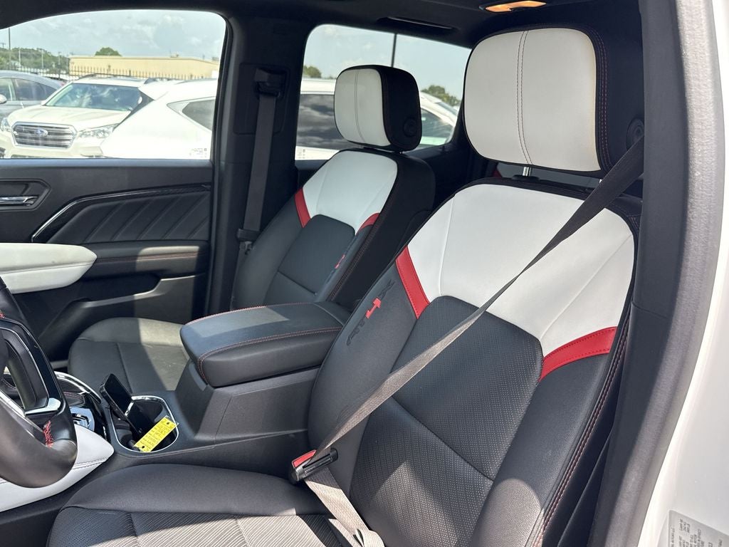 2023 GMC Canyon AT4X