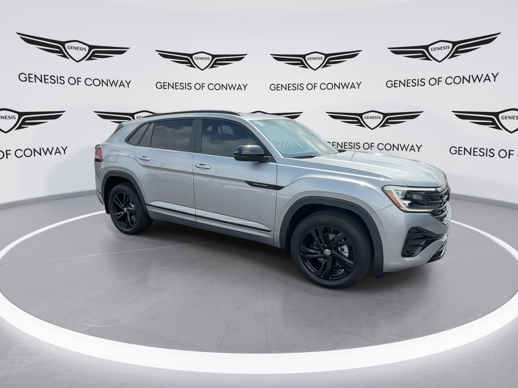 2025 Volkswagen Atlas Cross Sport 2.0T SEL R-Line Black