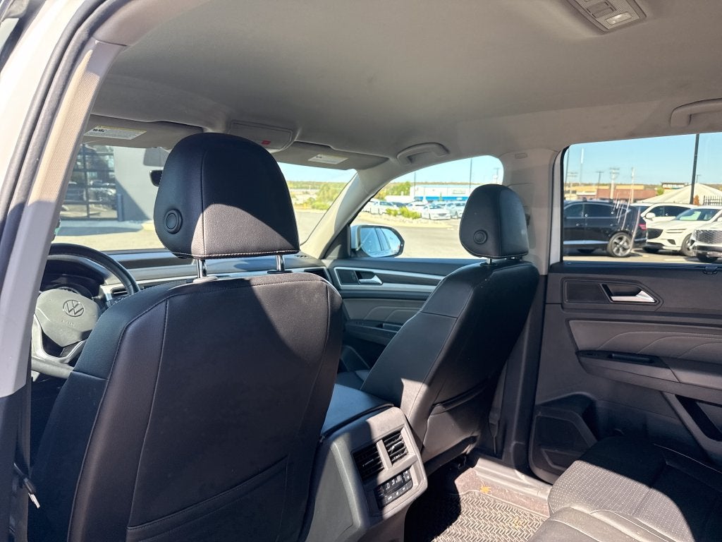 2021 Volkswagen Atlas 3.6L V6 SE w/Technology