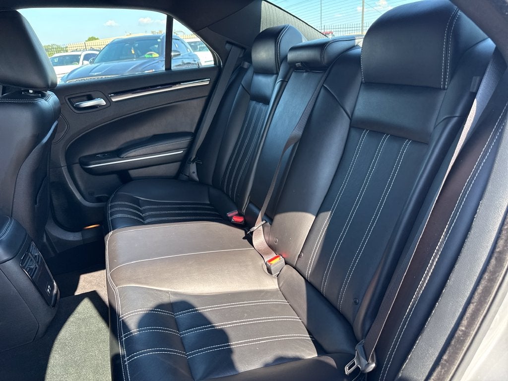 2023 Chrysler 300 S