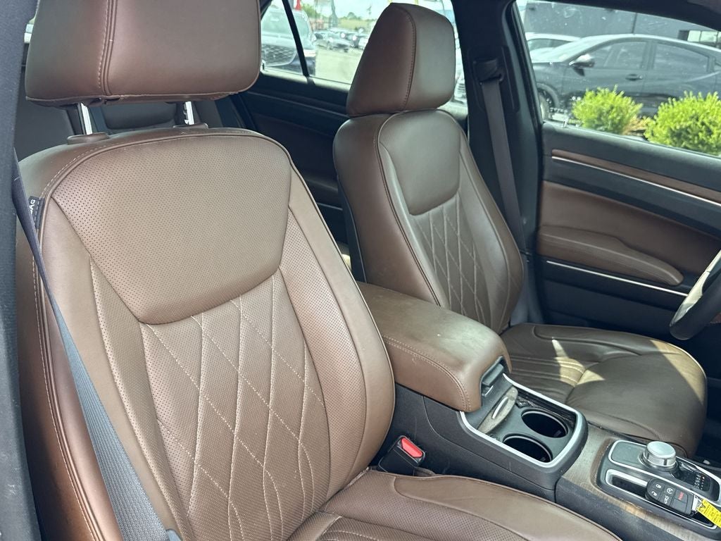 2018 Chrysler 300 C