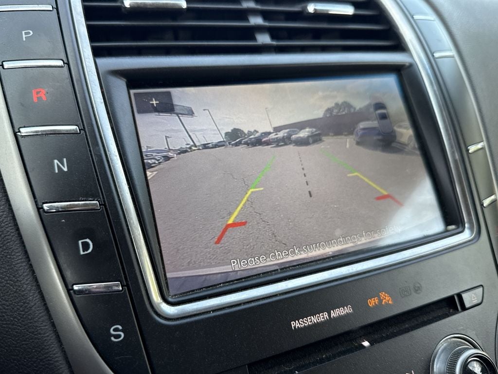 2019 Lincoln Nautilus Select