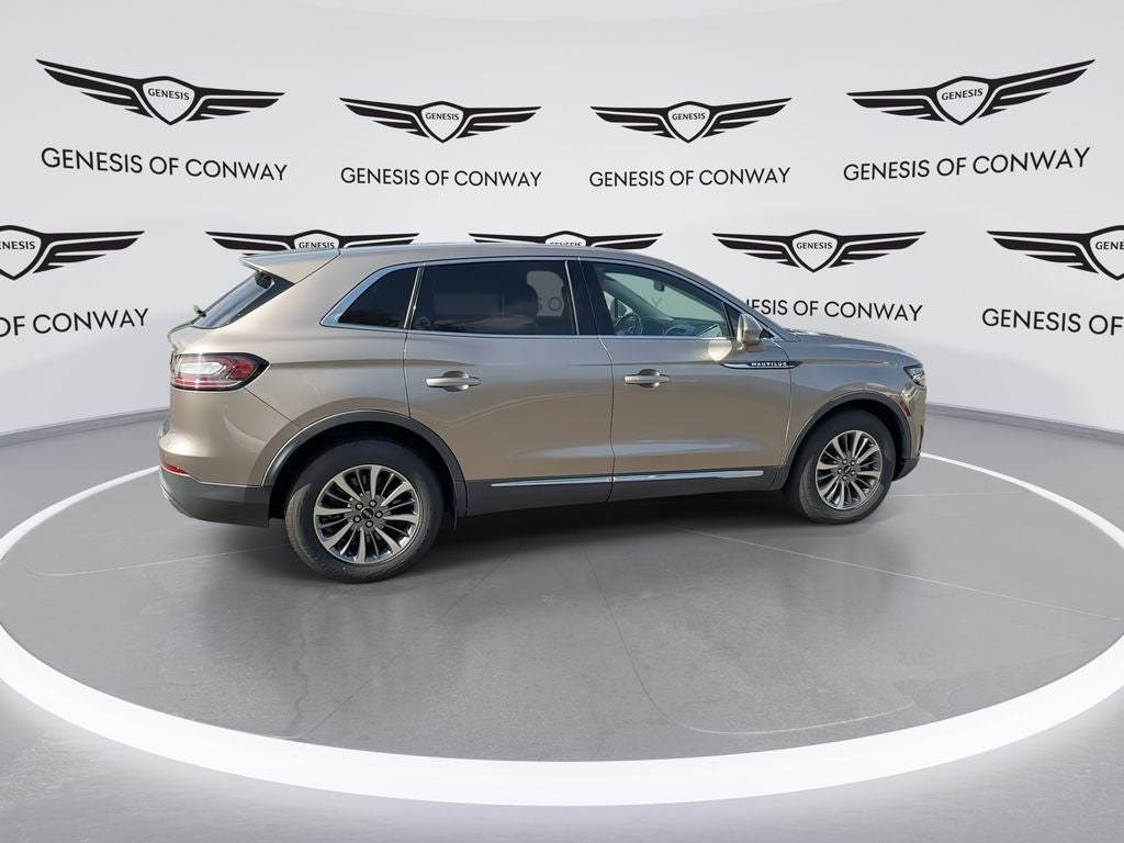 2019 Lincoln Nautilus Select