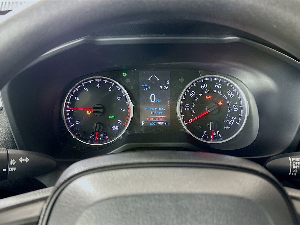 2021 Toyota RAV4 XLE - Photo 15