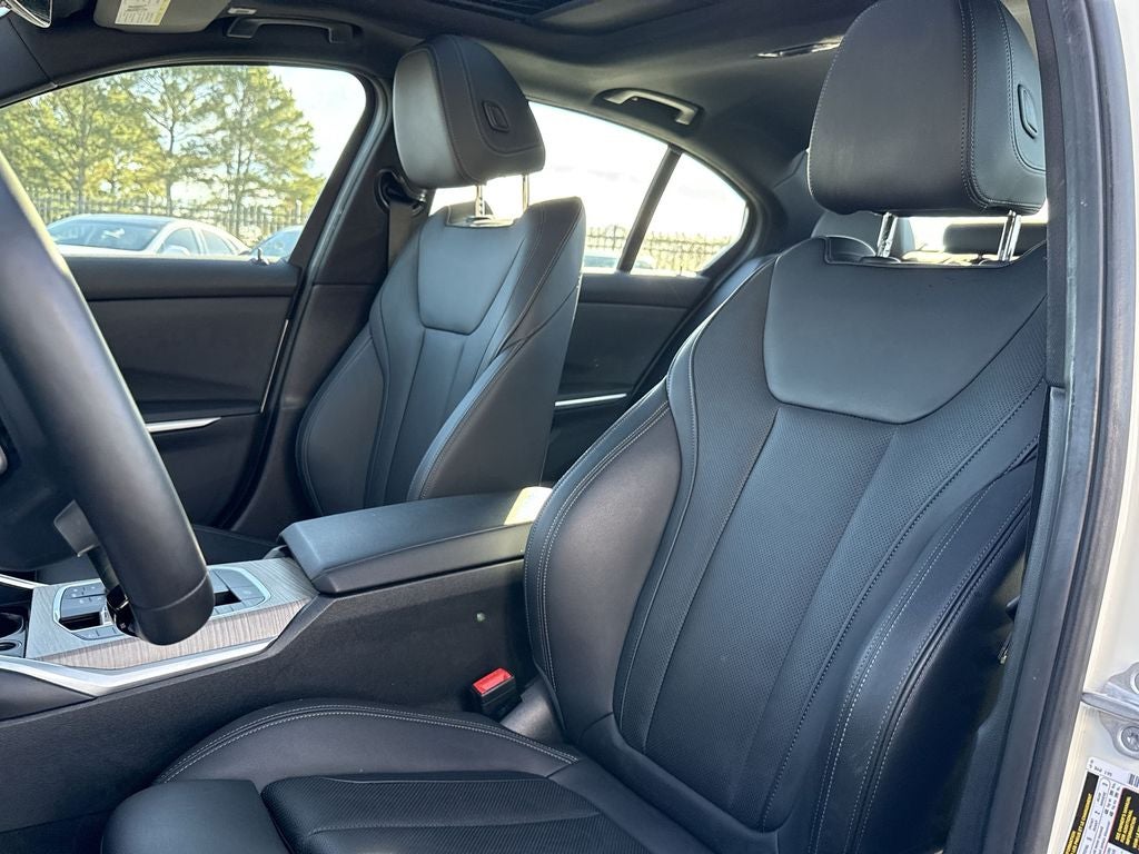 2025 BMW 3 Series 330i