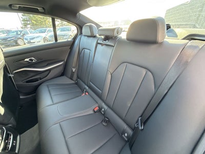 2025 BMW 3 Series 330i