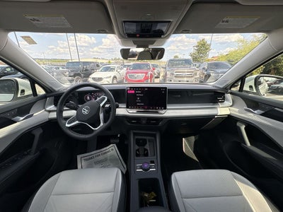 2025 Volkswagen Tiguan 2.0T SE