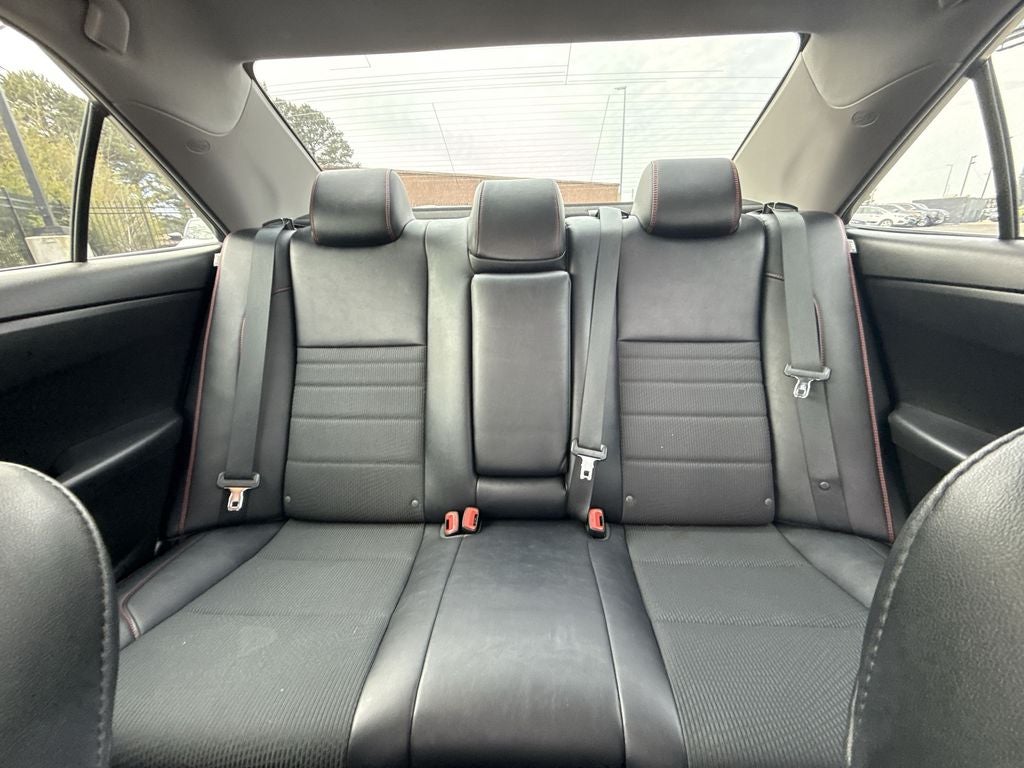 2017 Toyota Camry SE