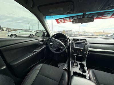 2017 Toyota Camry SE