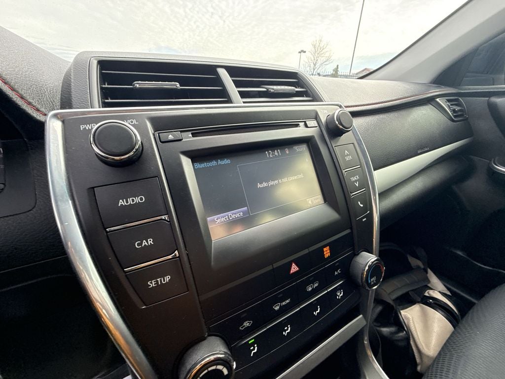 2017 Toyota Camry SE