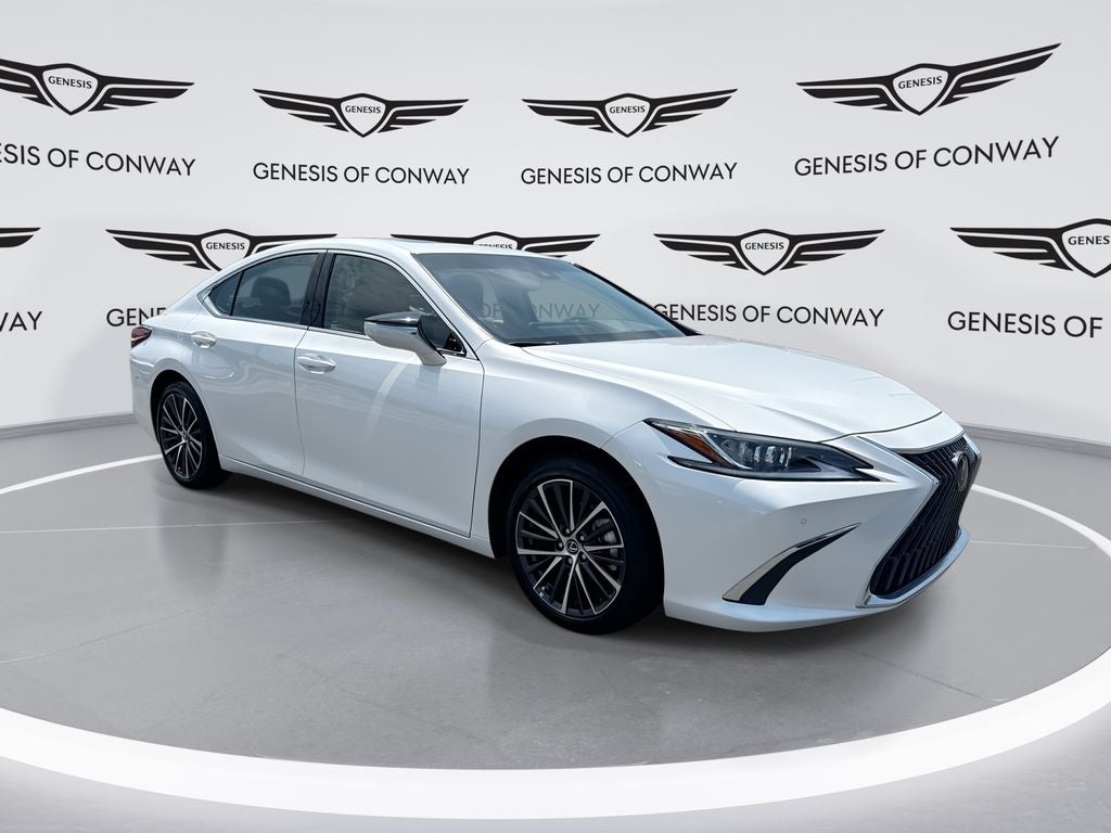 2025 Lexus ES