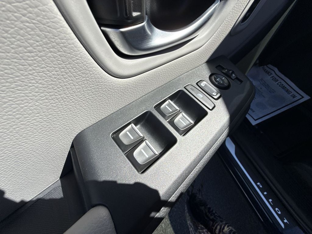 2025 Honda Pilot Touring