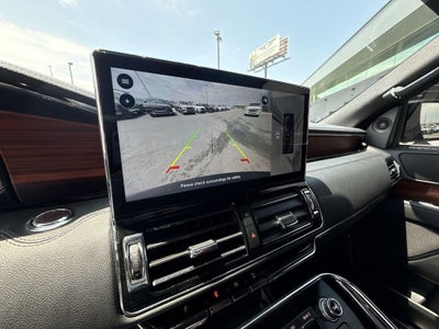 2024 Lincoln Navigator Premiere