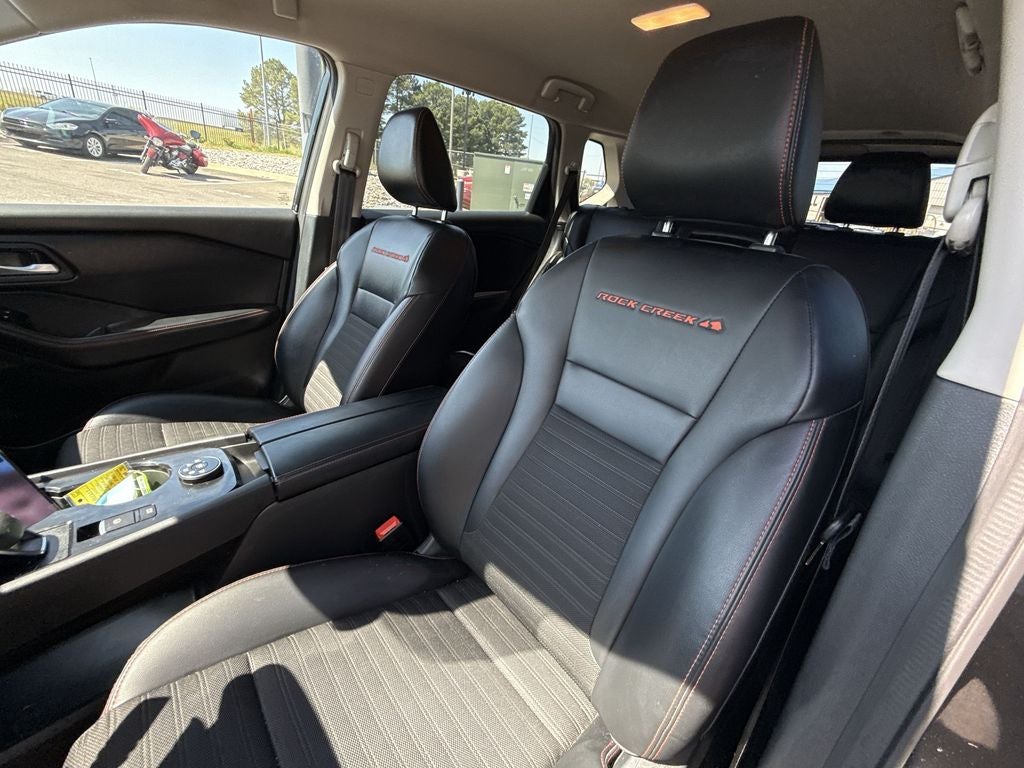 2025 Nissan Rogue Rock Creek