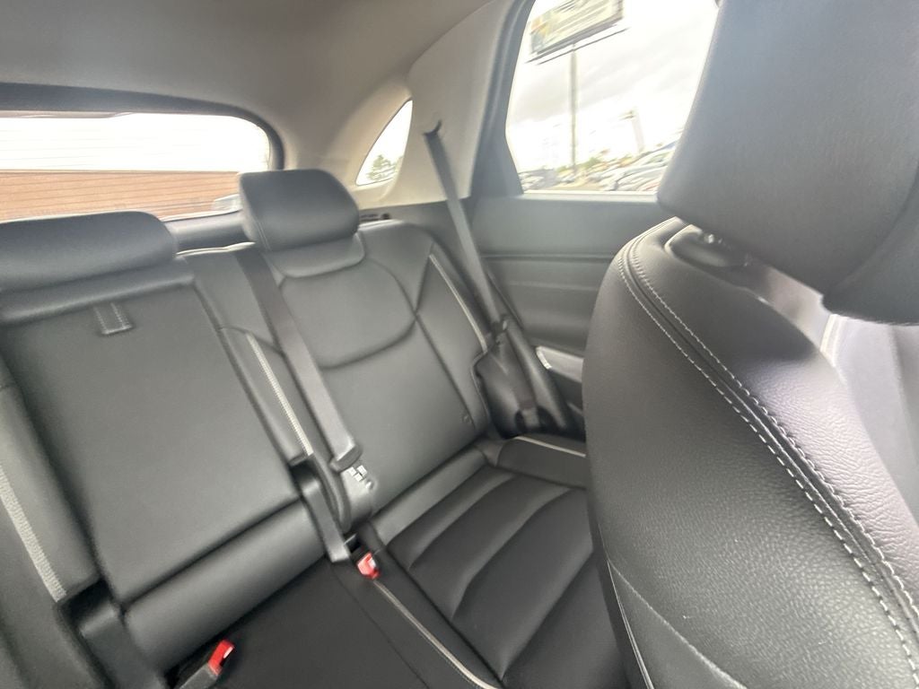 2024 Genesis GV70 2.5T