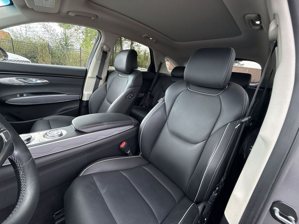 2024 Genesis GV70 2.5T