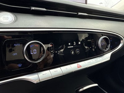 2024 Genesis GV70 2.5T